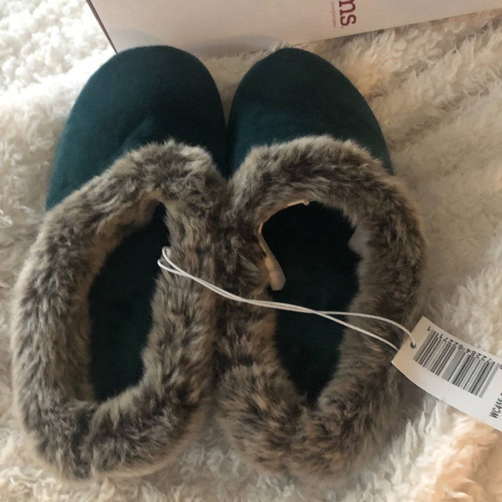 DEARFOAMS DARK FOREST VELOUR CLOG SMALL (5-6) NEW IN BOX